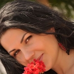 Perfil de Elaura